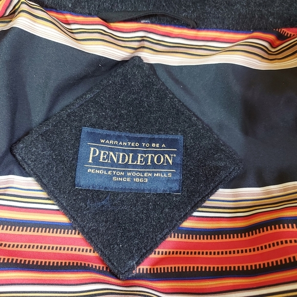 PENDLETON Wool Coat Winter Jacket Size XL Fully Lined - Picture 12 of 13